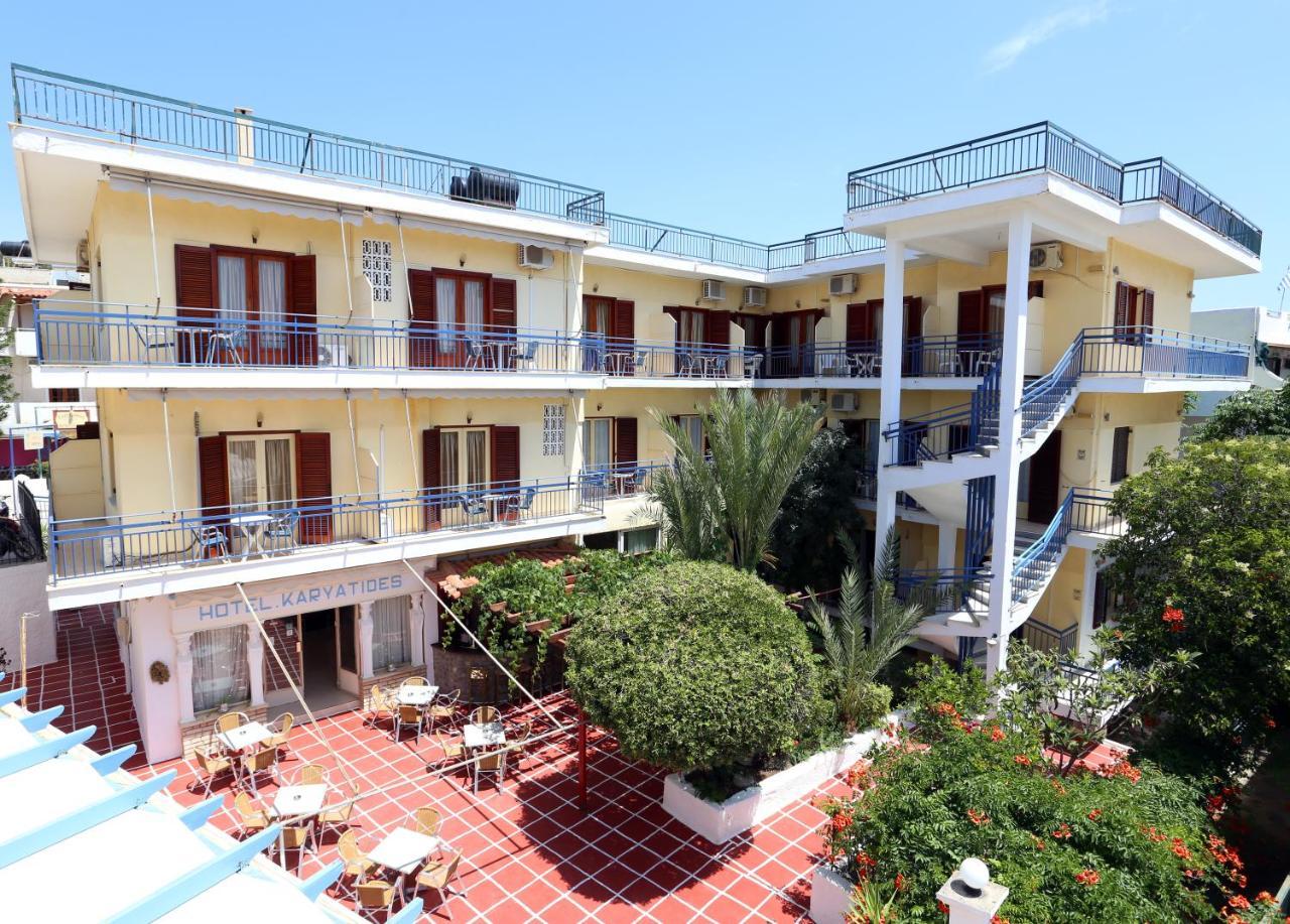 Hotel Karyatides Agia Marina  Екстериор снимка